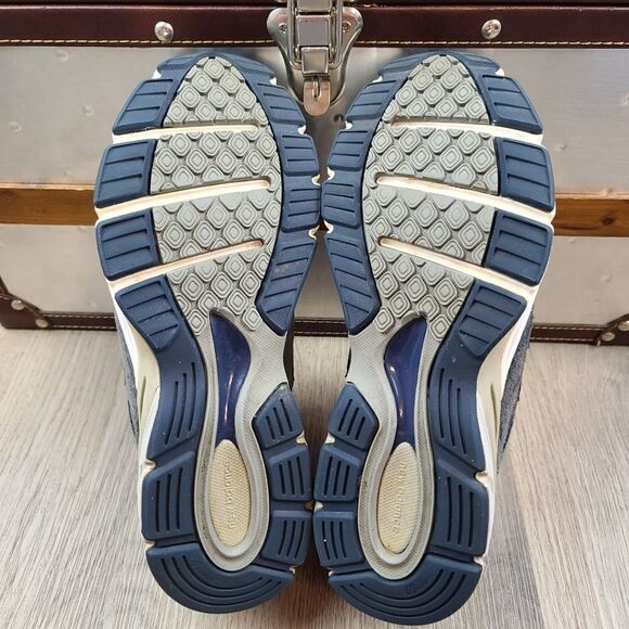 New Balance 990v4 Suede Sneakers size 9 - Picture 8 of 8